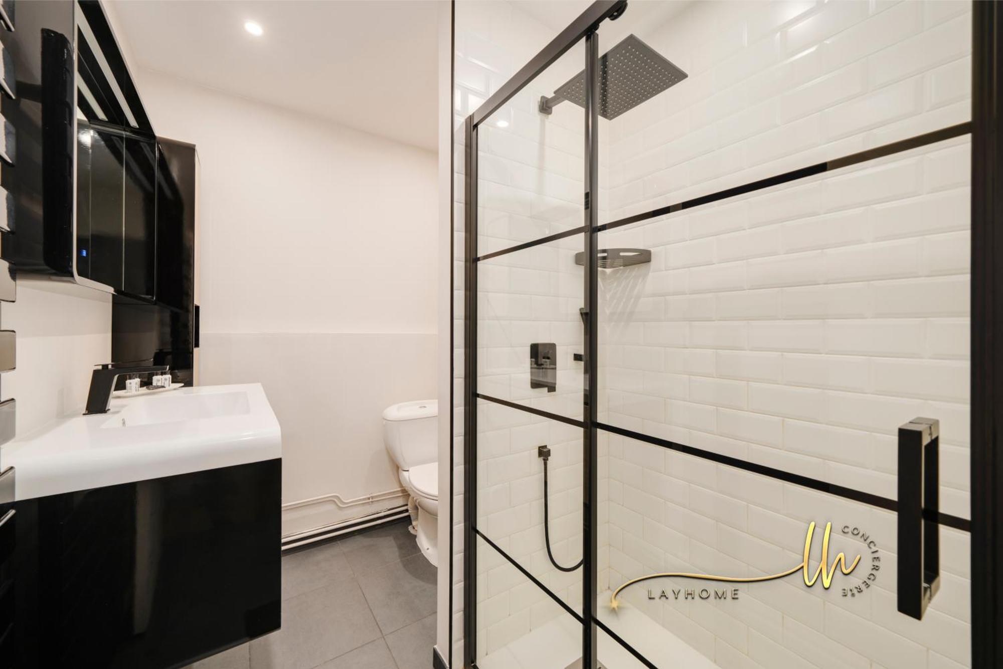 Chaleureux, Lumineux Et Confortable F2 Renove En Plein Coeur De Нанси Екстериор снимка